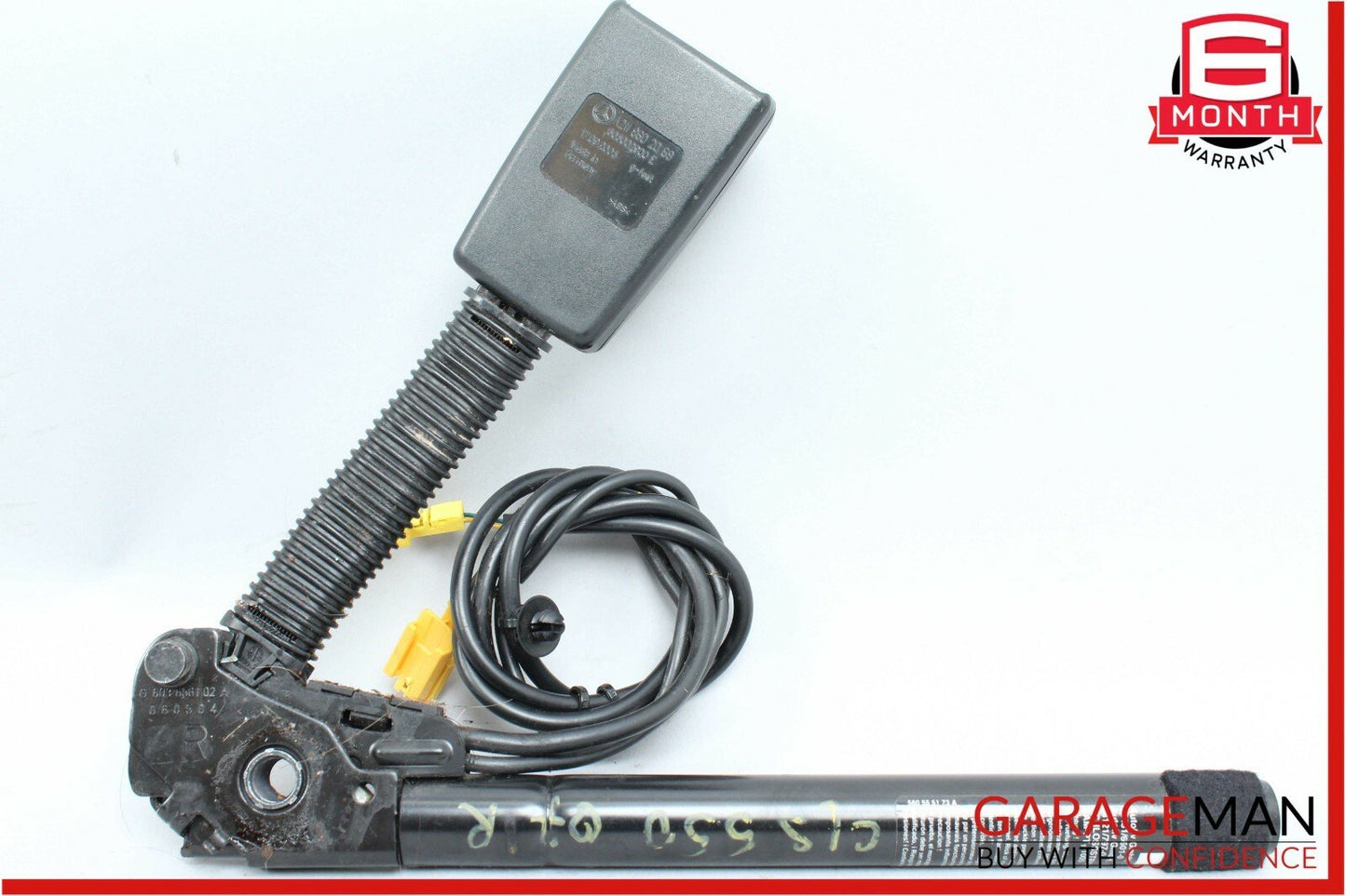 07-09 Mercedes W211 E350 CLS550 Front Right Seatbelt Seat Belt Receiver Buckle