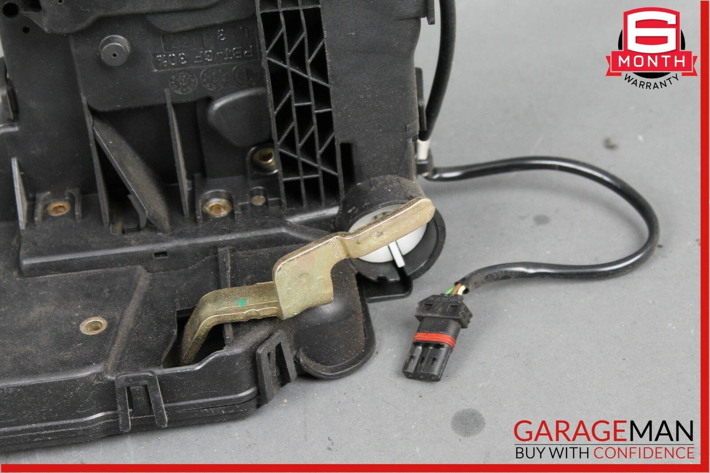 03-09 Mercedes W211 E550 E350 Front Left Door Lock Latch Actuator Mechanism OEM