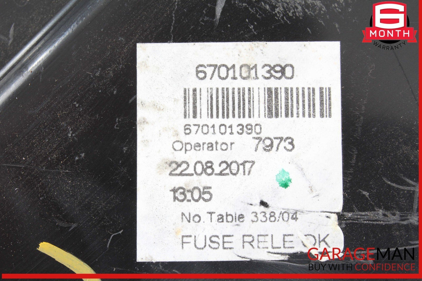 17-20 Maserati Levante M161 Relay Junction Fuse Box 670101390 OEM