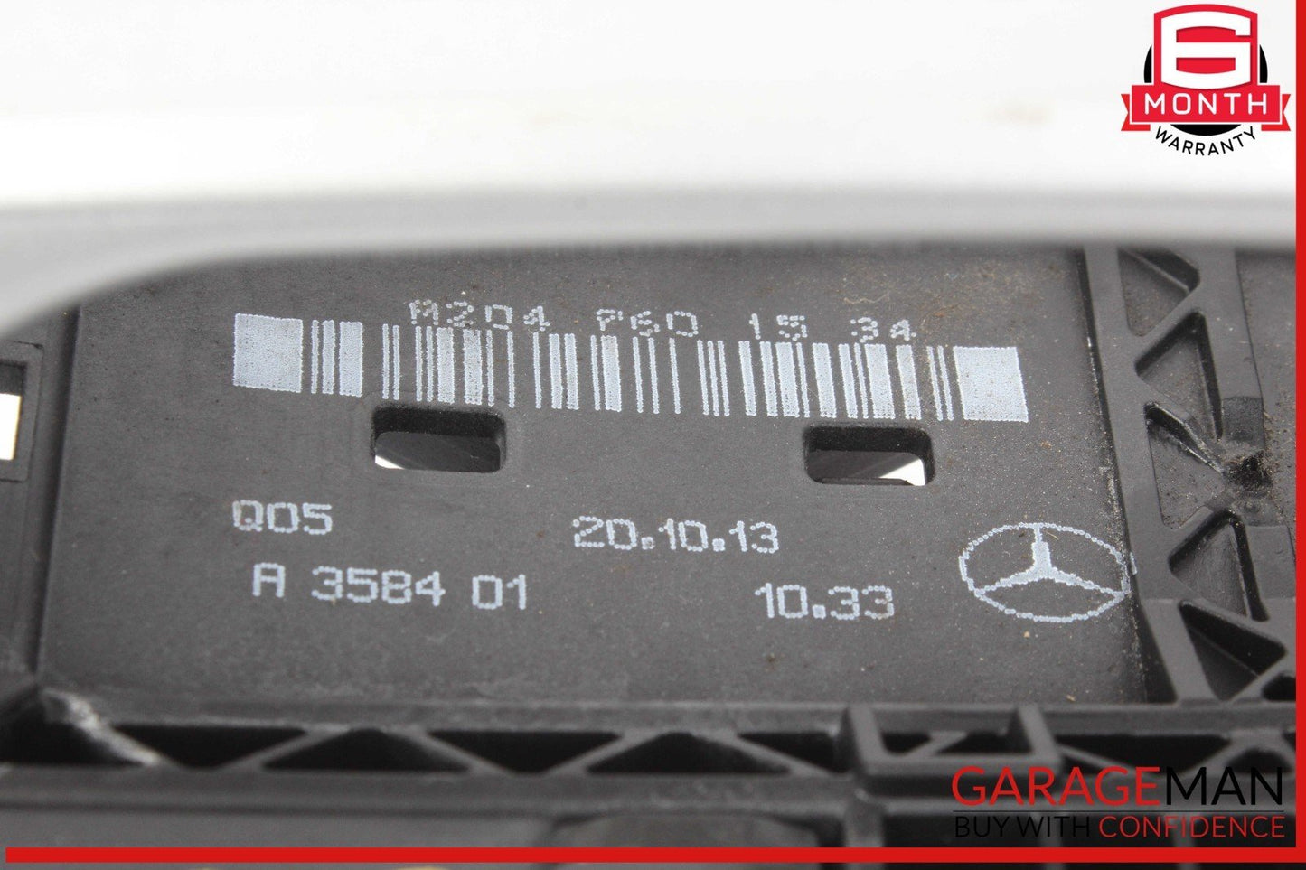14-19 Mercedes W117 CLA250 Front Left Side Exterior Door Handle Keyless Go OEM