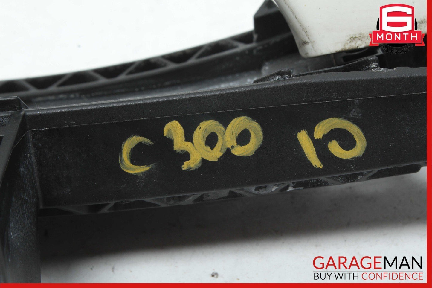 08-11 Mercedes W204 C350 C300 Right Side Exterior Door Handle Rear / Front White