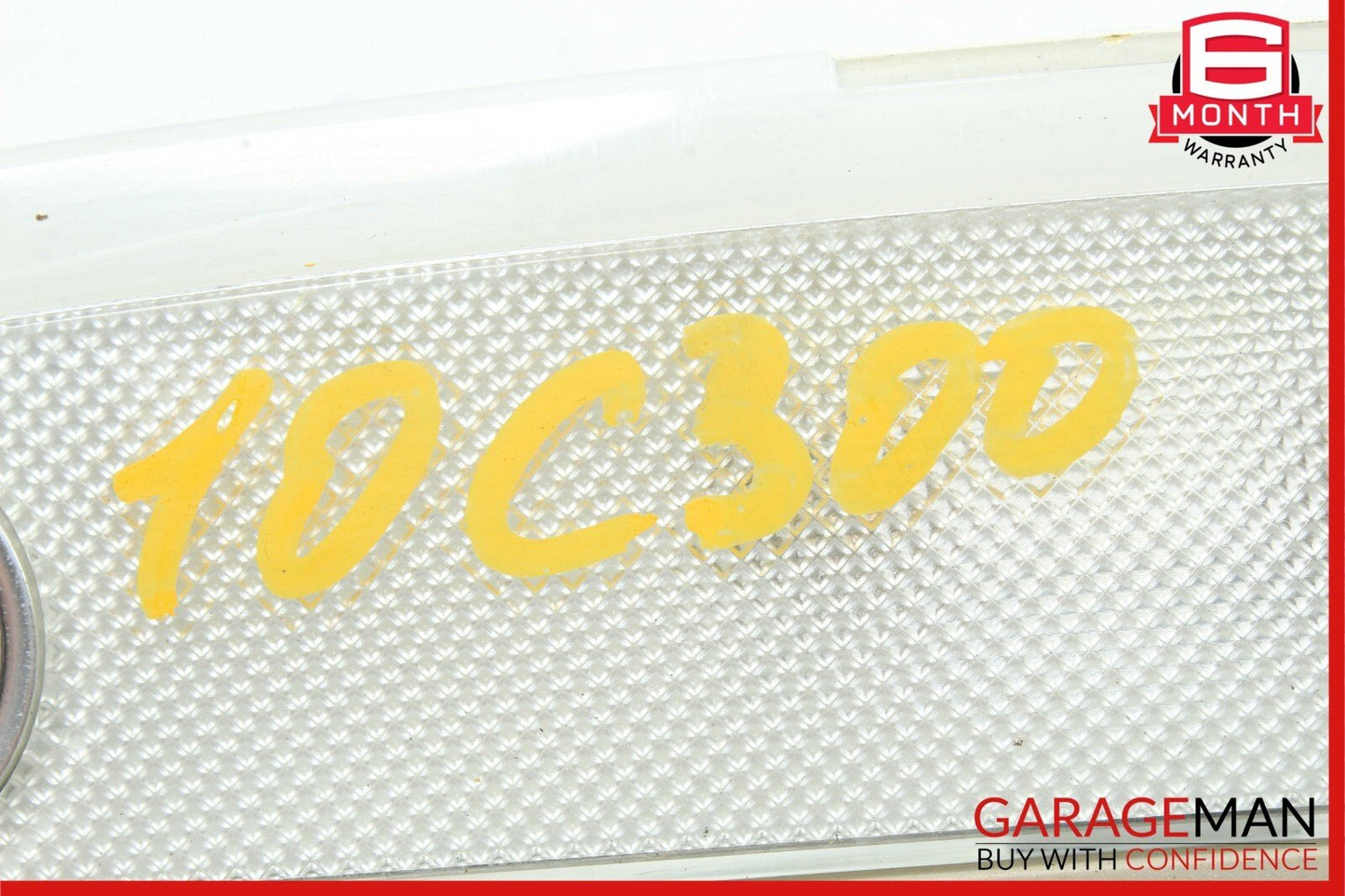 08-21 Mercedes C300 GLA250 A220 Rear Overhead Dome Light Lamp Reading Map Beige