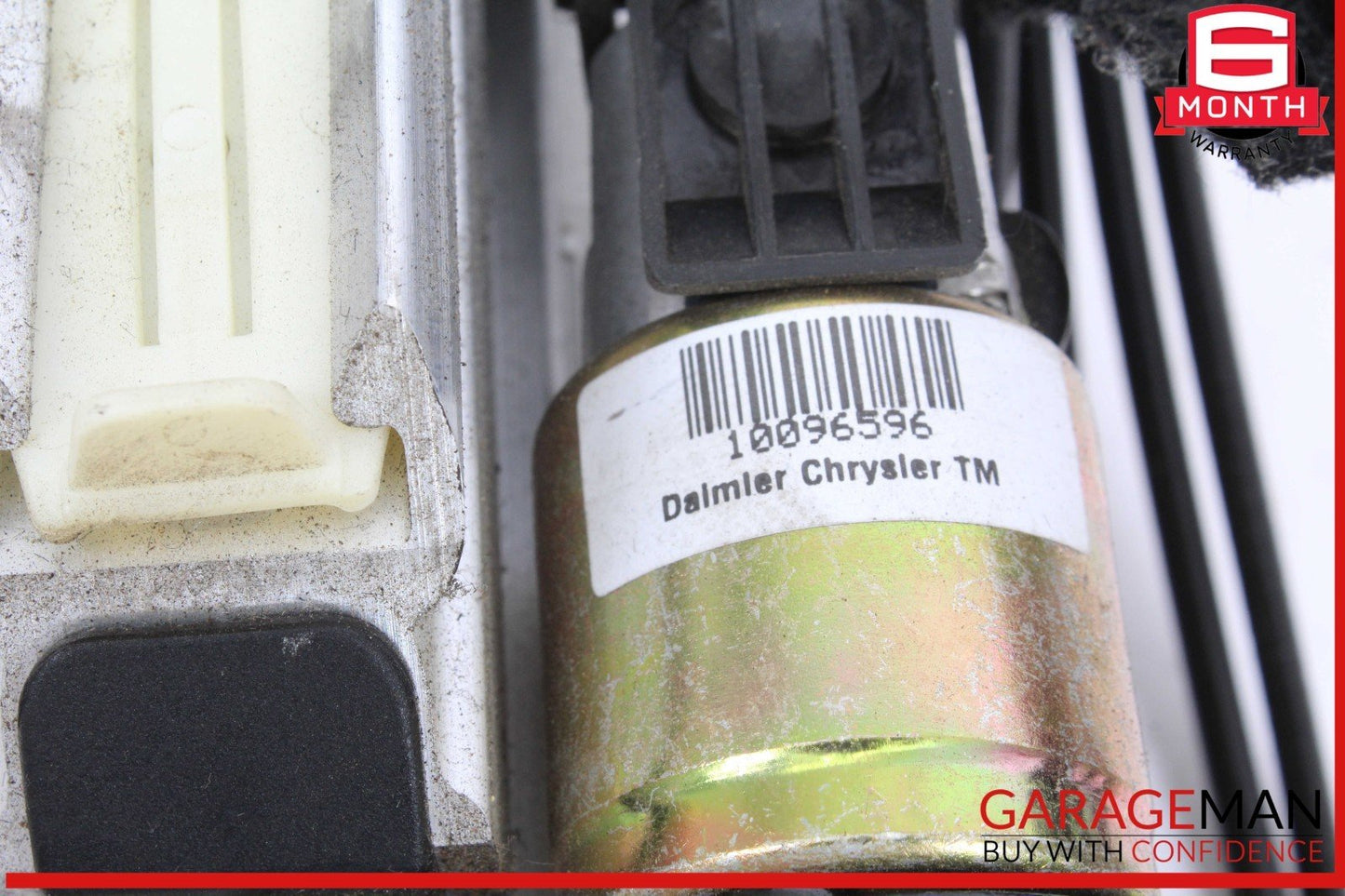 03-12 Mercedes R230 SL500 S55 AMG Convertible Right Lock Pawl Cylinder OEM