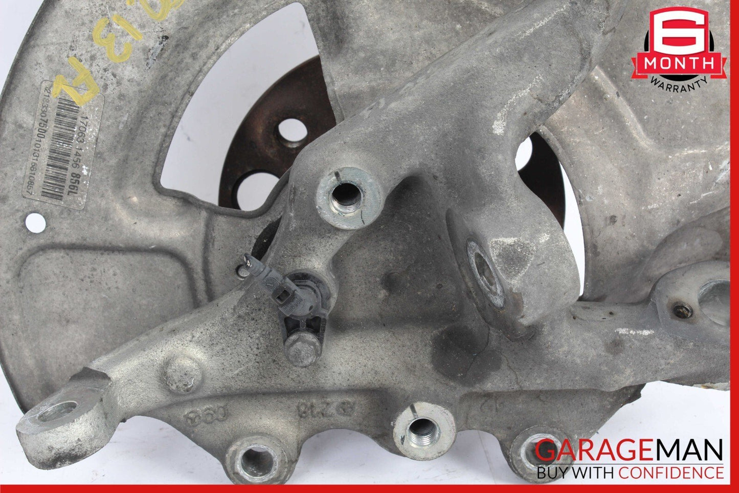 12-18 Mercedes W218 CLS550 CLS400 RWD Front Left Side Spindle Knuckle OEM