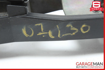 05-07 Mercedes W203 C230 Front Right Passenger Side Exterior Door Handle Black
