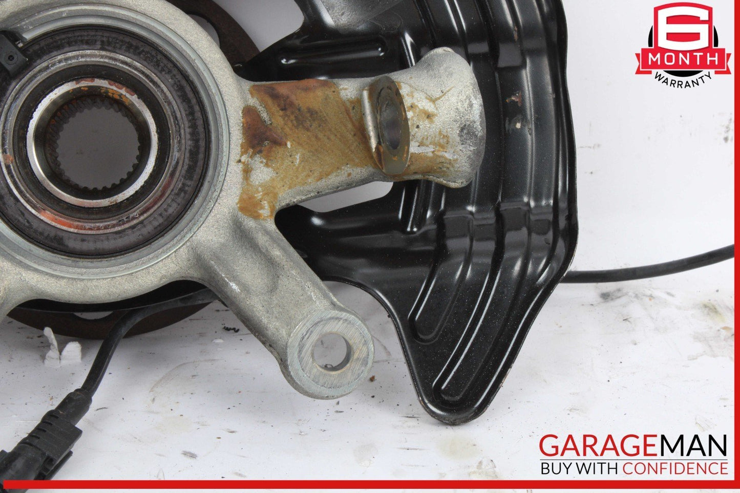 14-19 Mercedes W117 CLA250 Front Right Side Spindle Knuckle Wheel Hub OEM