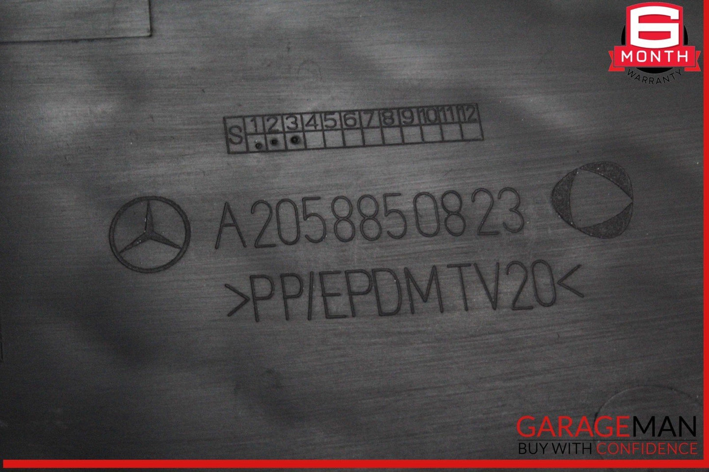 15-18 Mercedes W205 C300 Front Right Passenger Side Bumper Cover Grille OEM