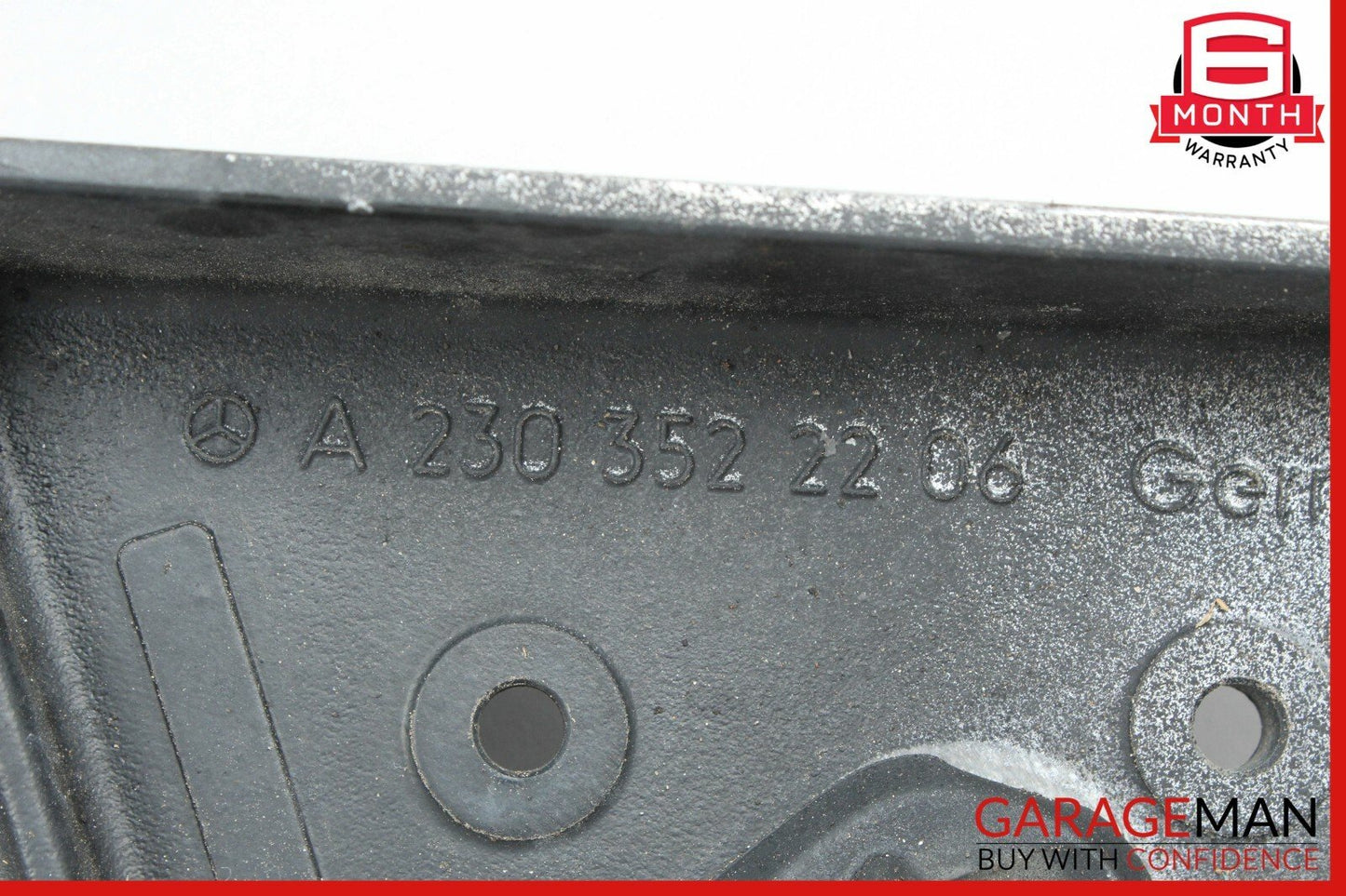 03-09 Mercedes W211 E320 E350 Rear Diff Differential Carrier Bracket Mount OEM