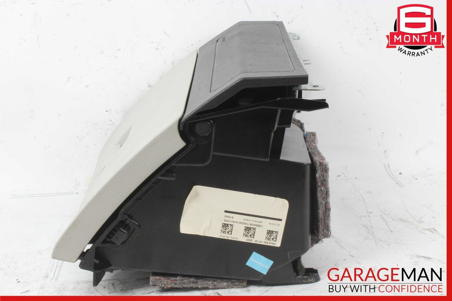 14-20 Mercedes GLA250 CLA250 Dashboard Glove Box Storage Compartment w/ Airbag