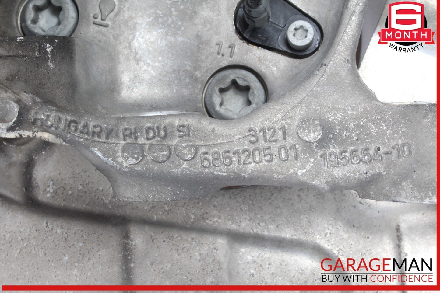 12-15 BMW X1 Front Left Driver Side Spindle Knuckle Wheel Hub 6861205 OEM