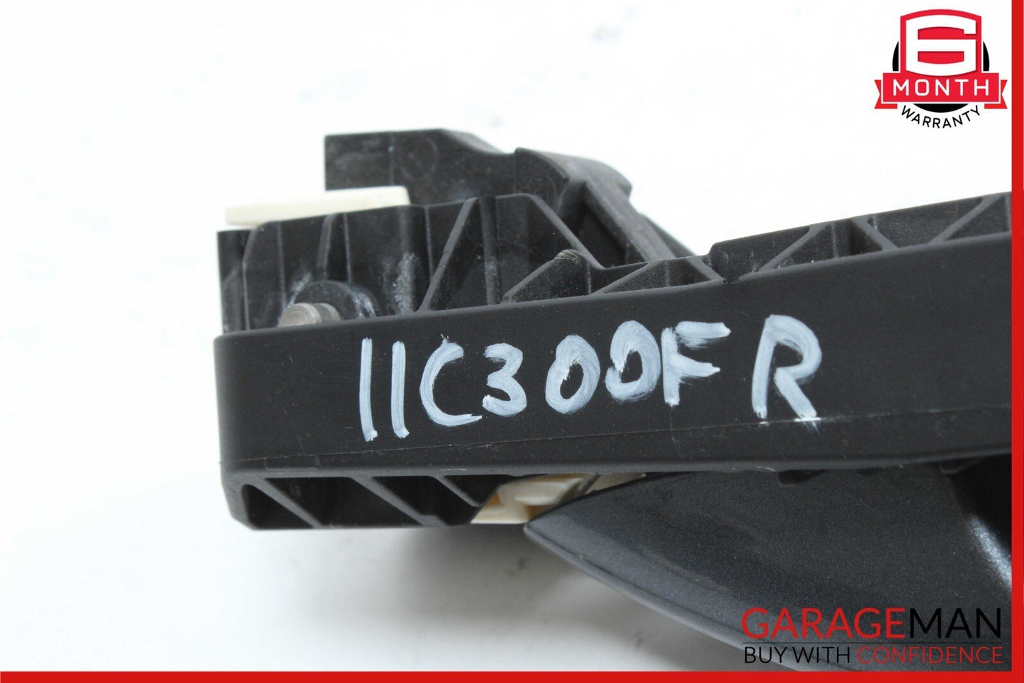 08-14 Mercedes W204 C300 C250 C350 Front Right Side Exterior Door Handle OEM