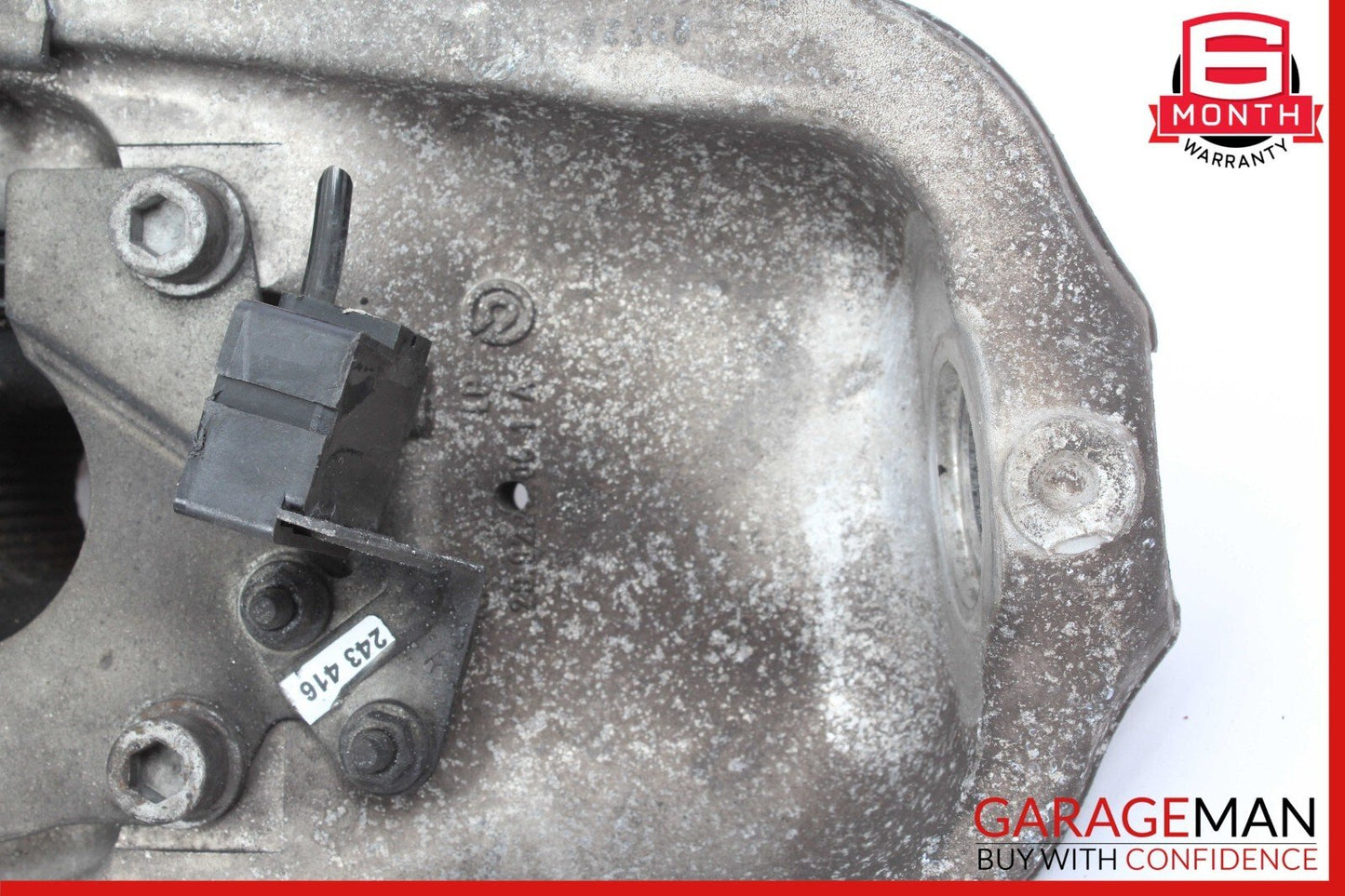 03-10 Maserati Quattroporte M139 Front Right Wheel Spindle Knuckle Hub Bearing