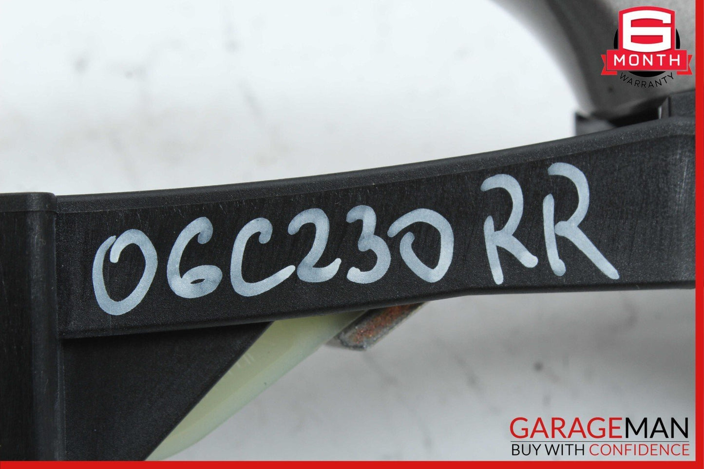 05-07 Mercedes W203 C320 Rear Right Side Exterior Door Handle Cubanite Silver