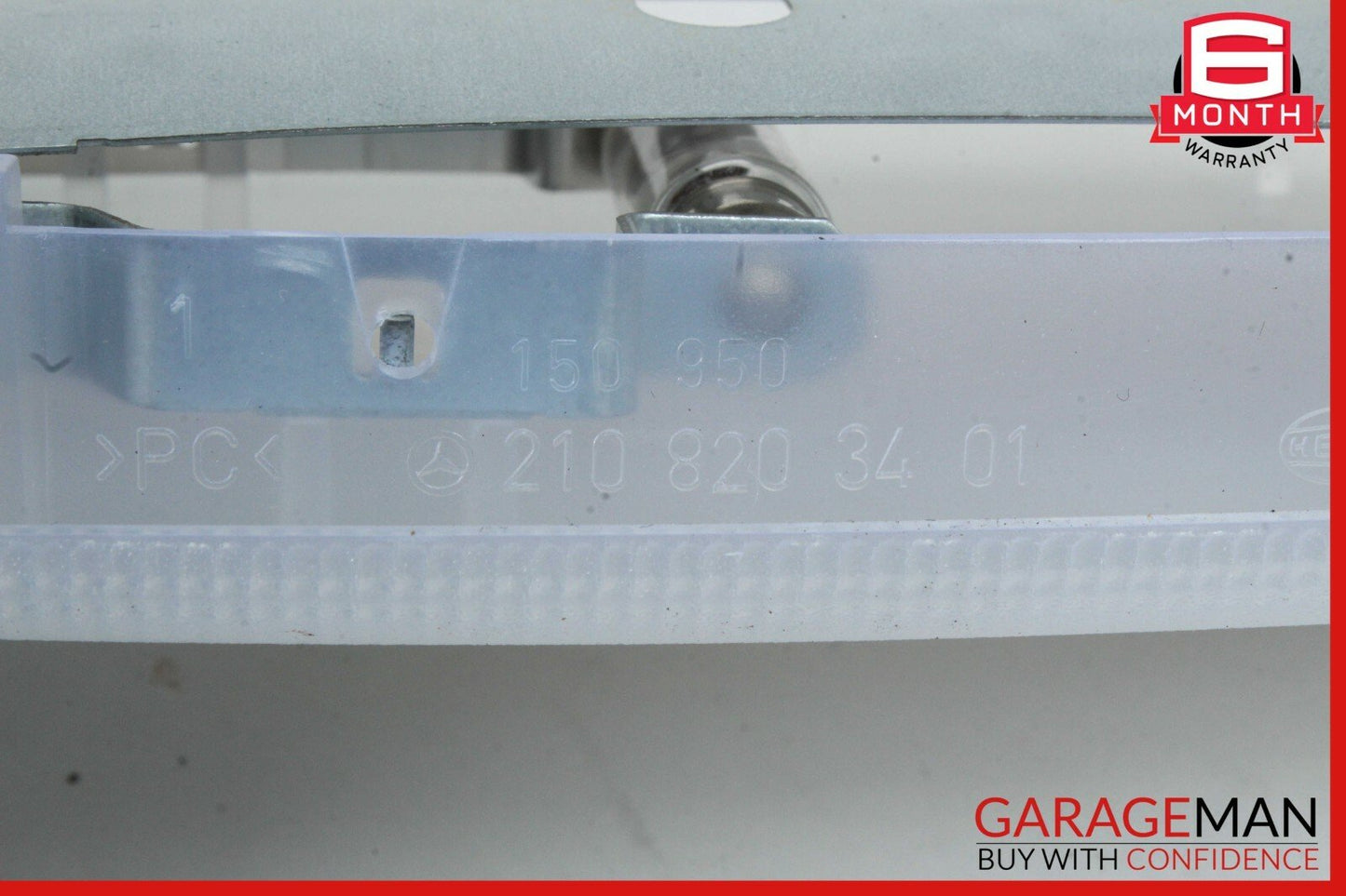 01-07 Mercedes W203 C230 C240 C350 Rear Center Interior Dome Light Lamp