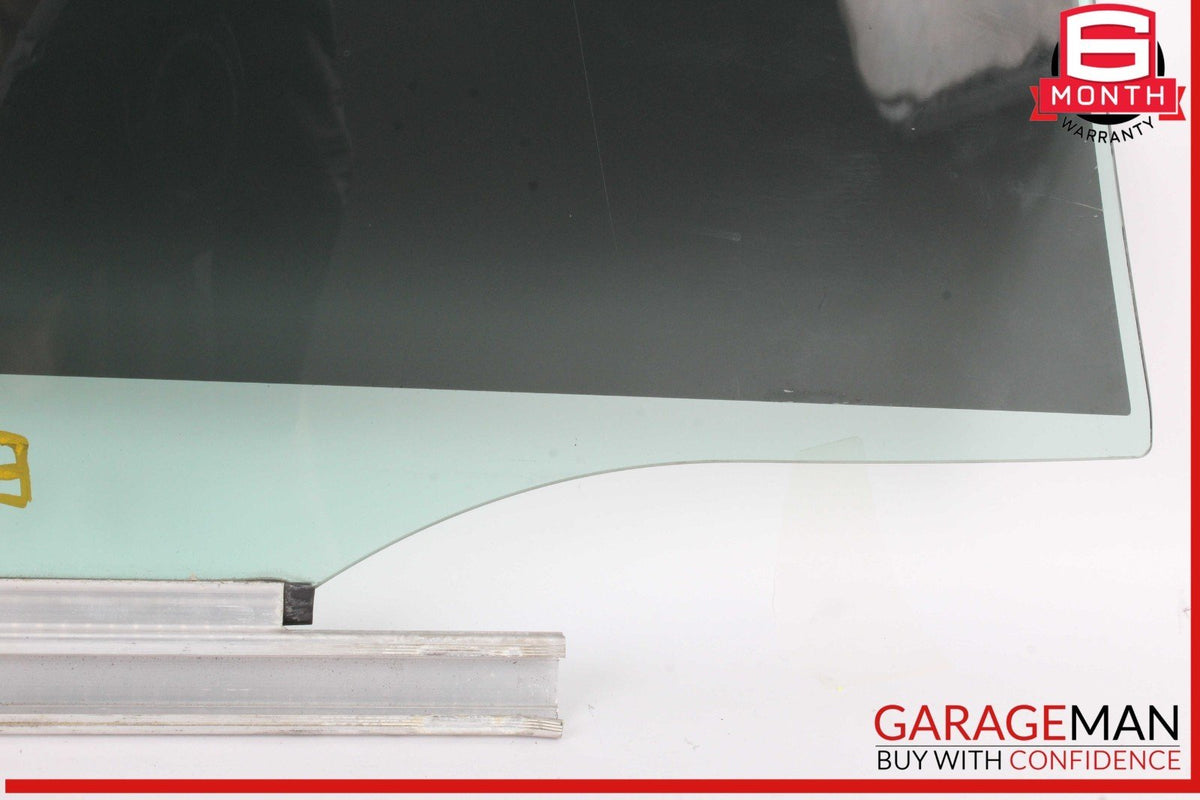 96-03 Mercedes W210 E320 Front Left Driver Side Door Window Auto Glass OEM
