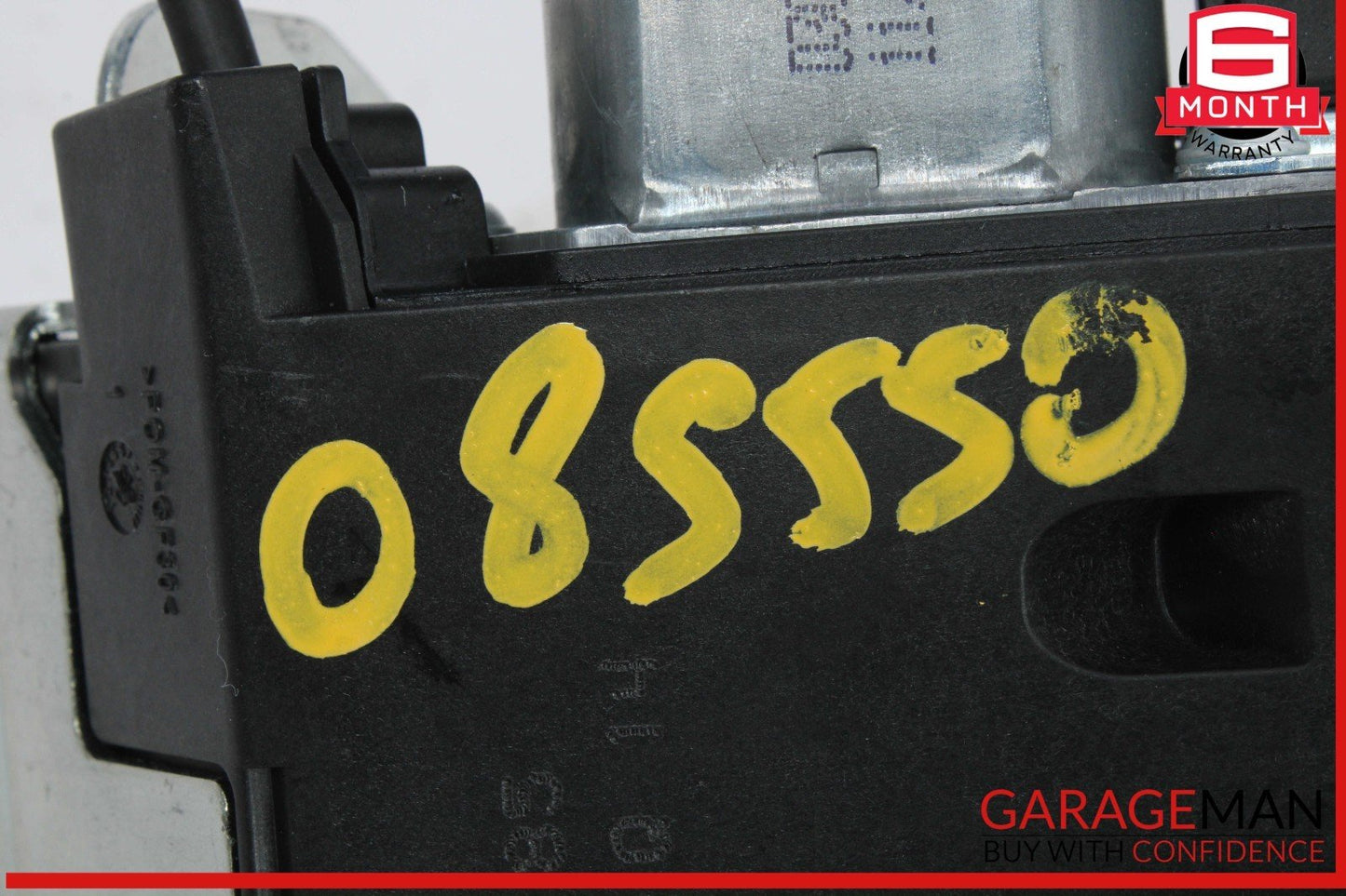 07-13 Mercedes W221 S550 CL550 Rear Trunk Lid Latch Lock Actuator 2217500085 OEM