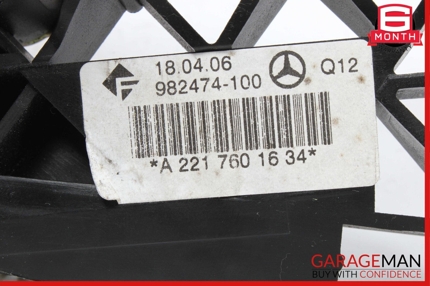 07-13 Mercedes W221 S550 S600 S63 AMG Rear Right Side Exterior Door Handle White