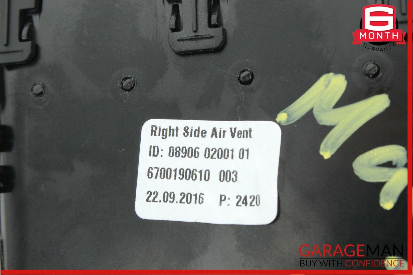 14-17 Maserati Ghibli Front Right Passenger Side Dash AC A/C Air Vent Trim Panel