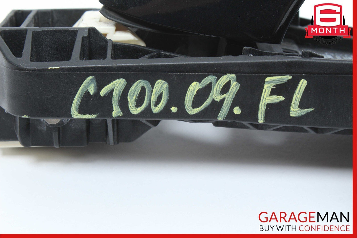 08-11 Mercedes W204 C300 C250 Front Left Driver Side Exterior Door Handle OEM