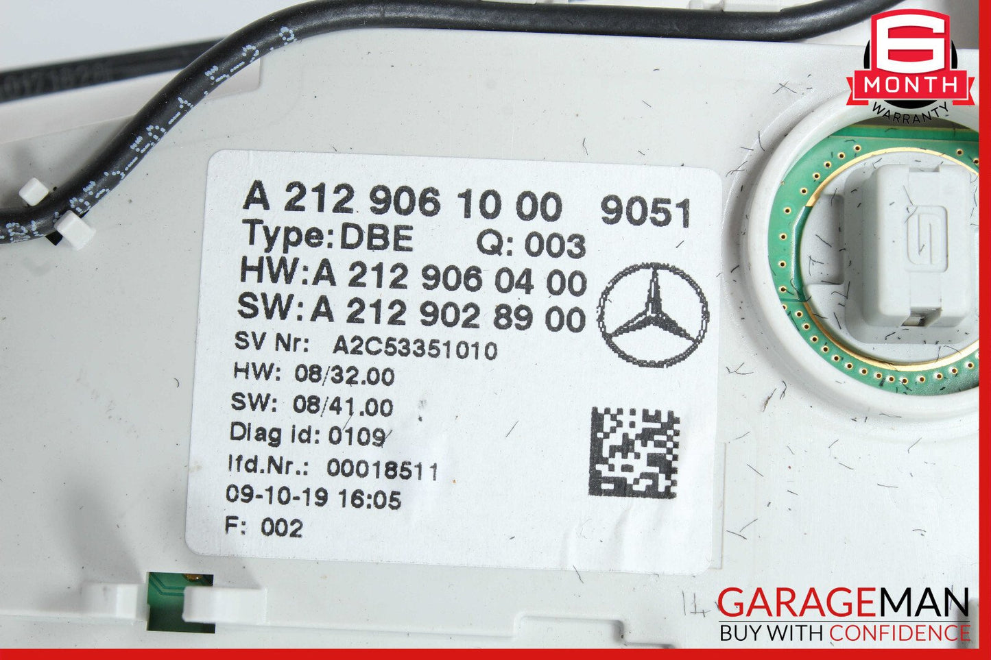 2010-2018 Mercedes-Benz E350 W212 Overhead Dome Light Lamp 2129003606 Genuine