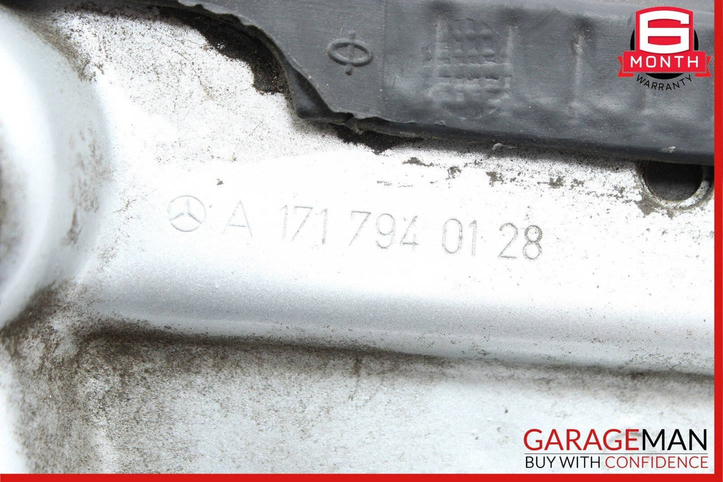 05-11 Mercedes R171 SLK350 SLK280 Rear Left Window Roof C Pillar Panel Silver