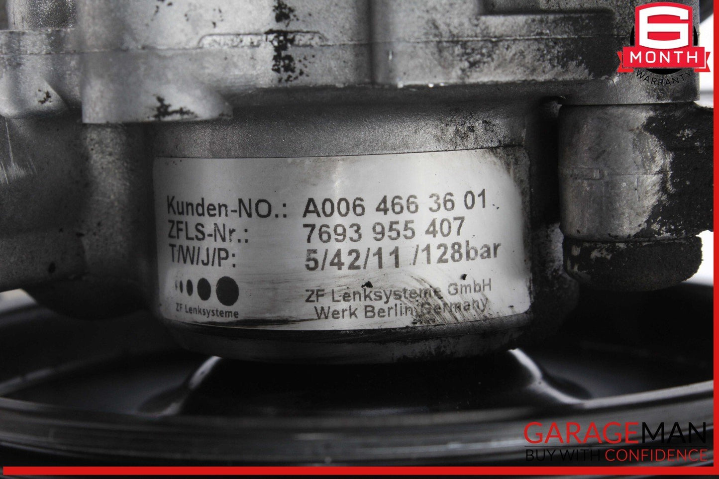 12-15 Mercedes W204 C250 M271 Power Steering Pump Assembly 0064663601 OEM