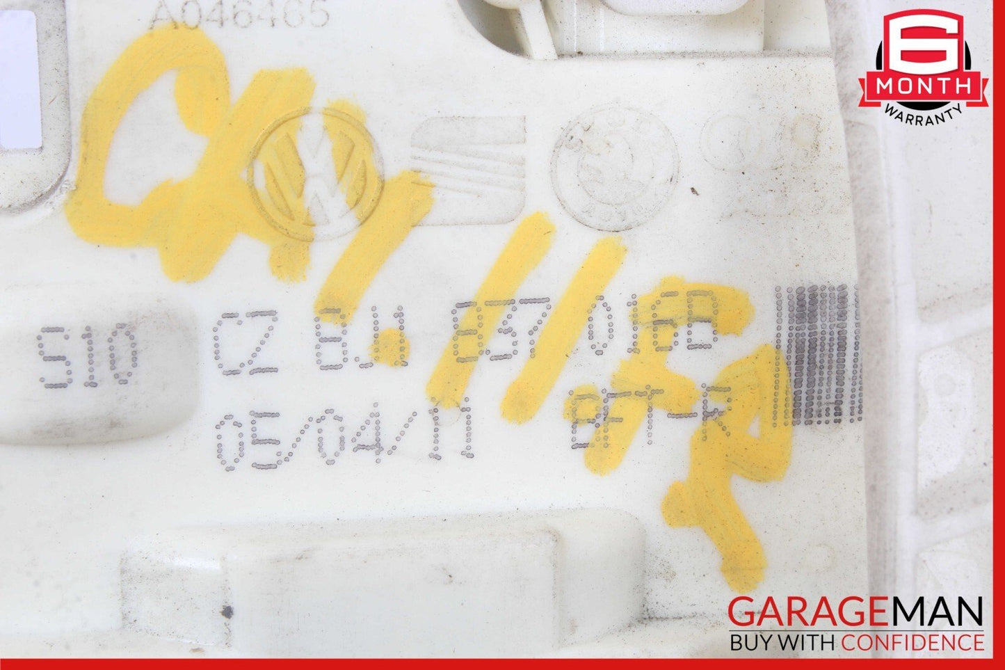 11-18 Porsche Cayenne 958 Front Right Door Lock Latch Actuator OEM