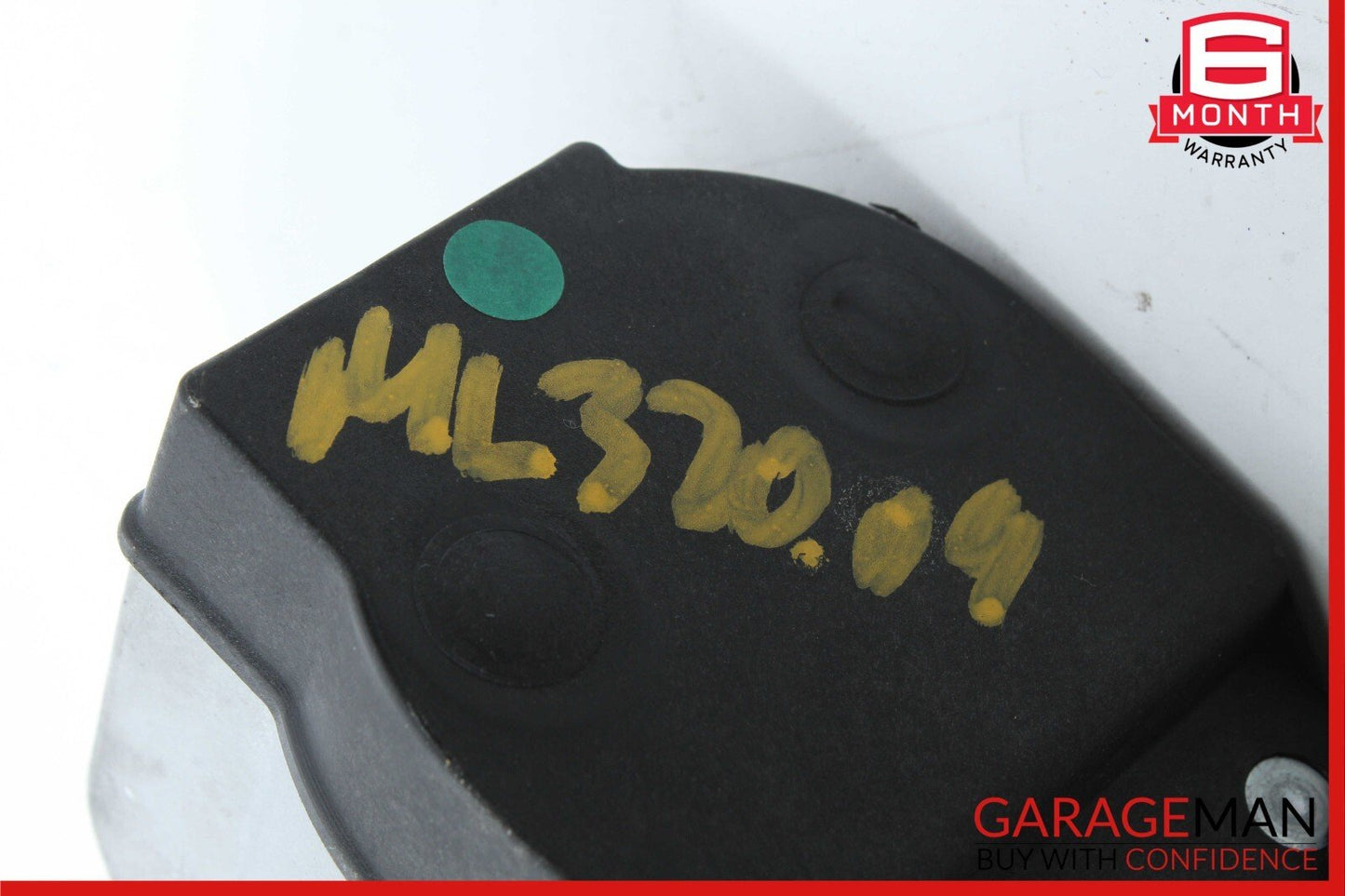 06-11 Mercedes W164 ML350 ML63 AMG Front Right Seat Belt Seatbelt Retractor Gray