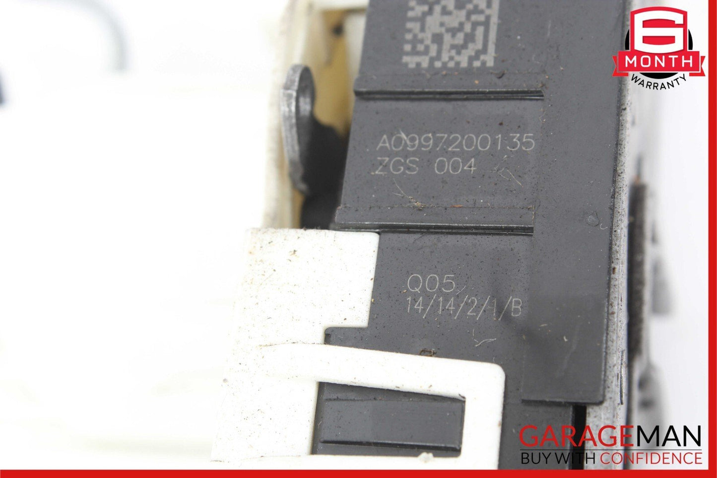 08-15 Mercedes W204 C300 Coupe Front Left Driver Side Door Lock Latch Actuator