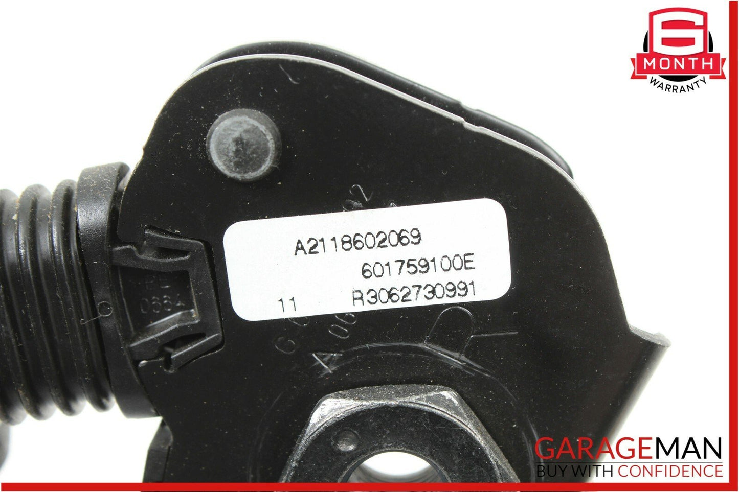 07-09 Mercedes W211 E350 E550 Front Right Passenger Seat Belt Buckle Black OEM