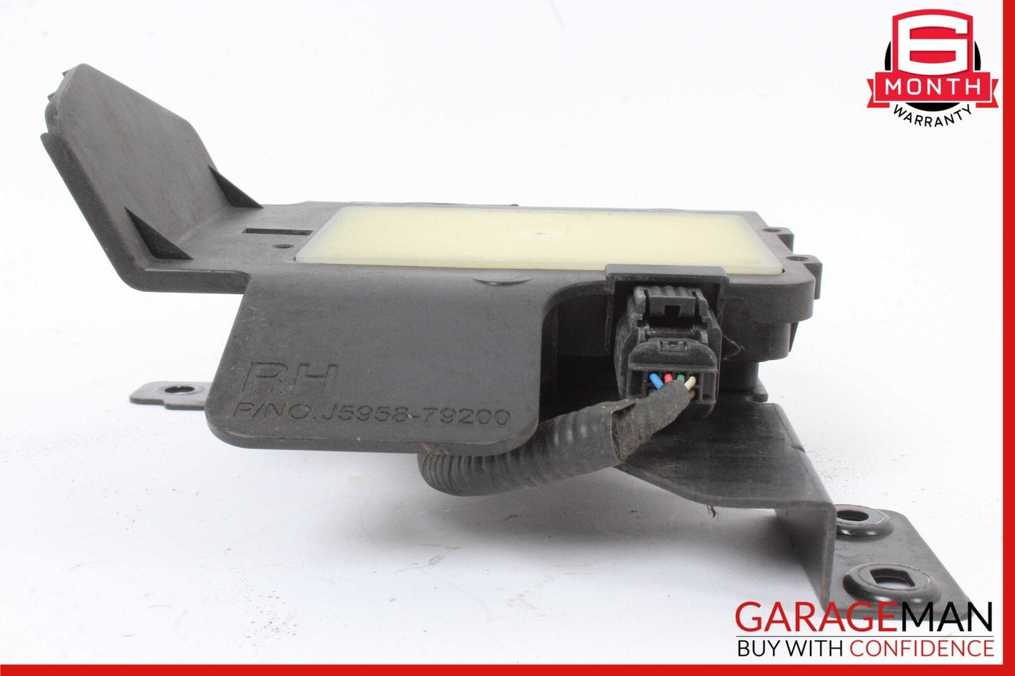 18-21 KIA STINGER REAR RIGHT SIDE BLIND SPOT RADAR SENSOR MODULE W/ BRACKET OEM
