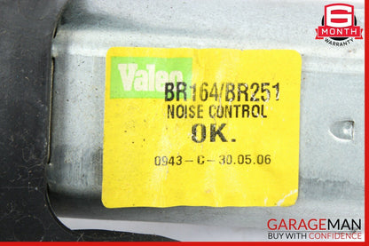 06-13 Mercedes W251 R350 GL450 Valeo Rear Window Windshield Glass Wiper Motor