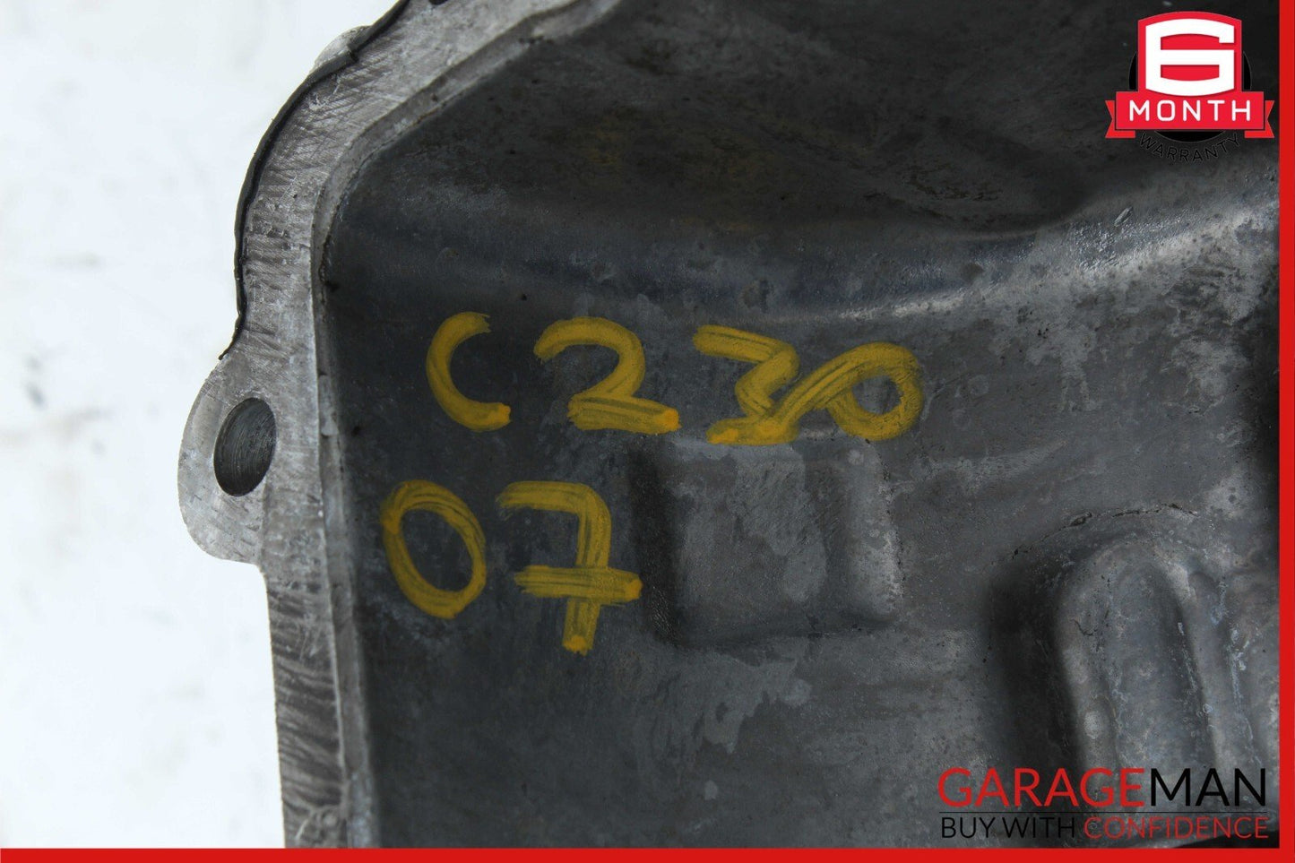 06-11 Mercedes C230 CLK350 Right Side Engine Motor Cylinder Head Valve Cover OEM