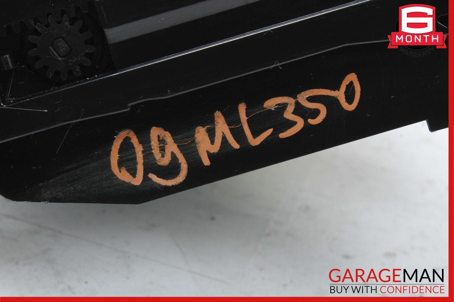 06-12 Mercedes ML350 GL450 Center Console Ashtray Ash Tray Lighter Trim Black