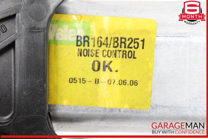 06-19 Mercedes W164 ML350 GL450 Rear Glass Windshield Wiper Motor 2518200042
