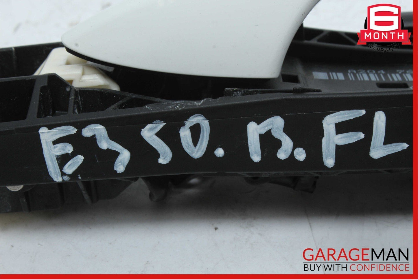 10-13 Mercedes W212 E350 Front Left Side Exterior Door Handle Keyless Go White