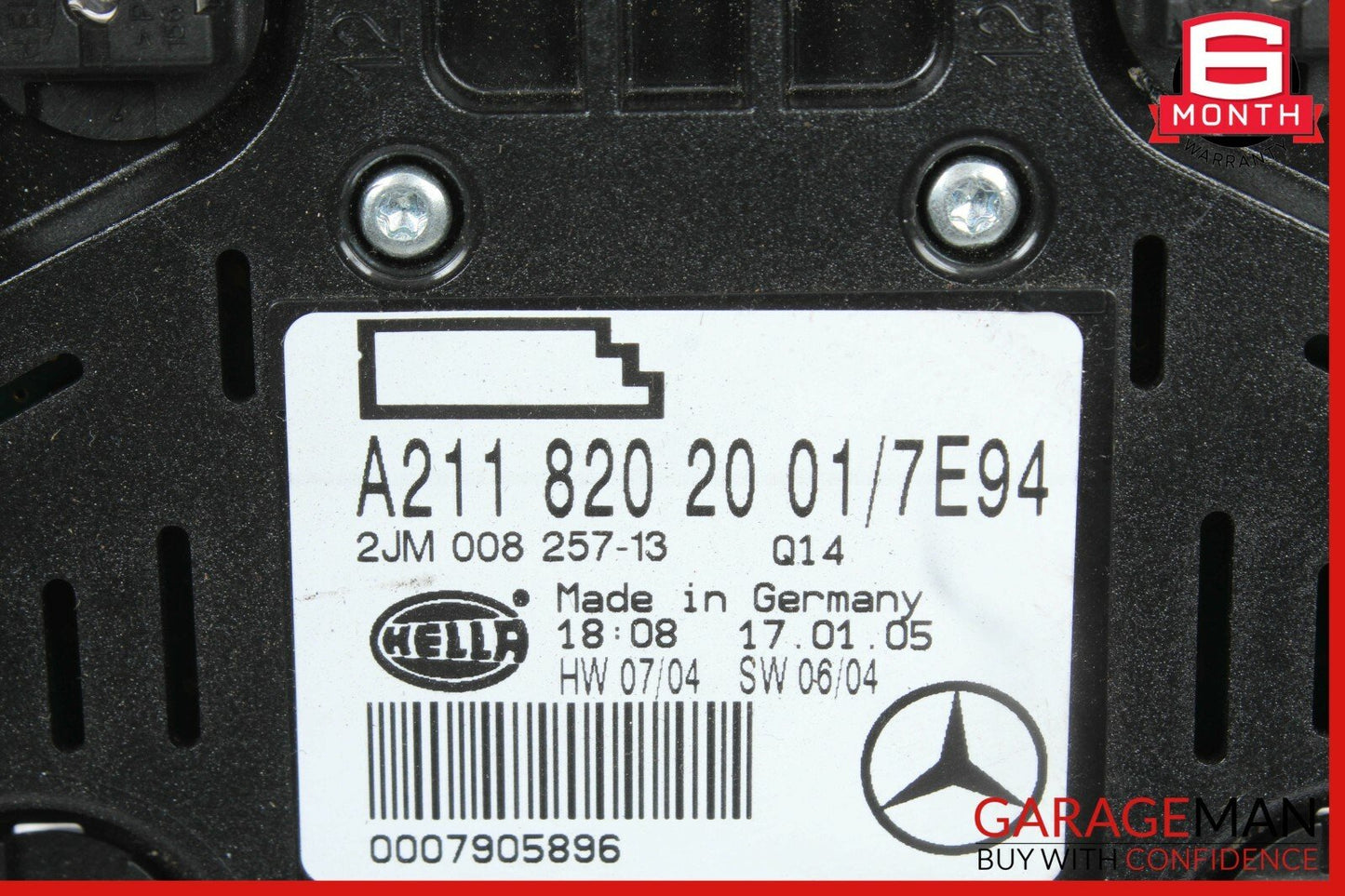 06-10 Mercedes CLS500 E55 AMG Rear Overhead Dome Light Reading Map 2118202001