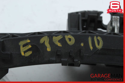 10-13 Mercedes W212 E350 E550 E63 AMG Front Left Exterior Door Handle White OEM