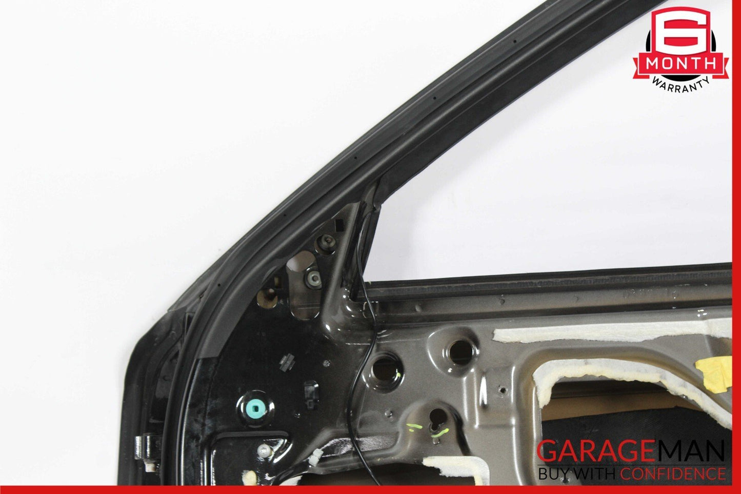 03-13 Maserati Quattroporte M139 Front Right Passenger Side Door Shell Black OEM