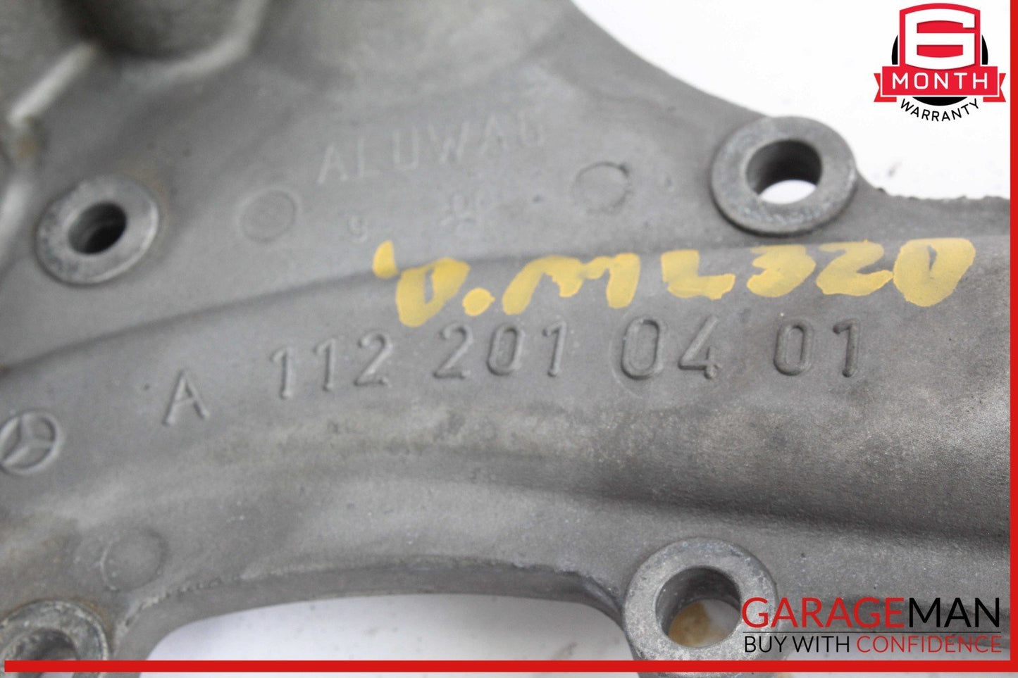98-02 Mercedes W163 ML320 CLK320 E320 Engine Water Pump 1122010401 OEM