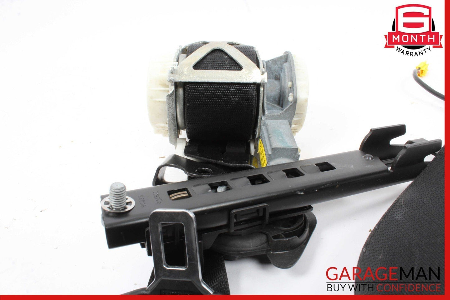 08-14 Mercedes W204 C280 C250 C300 Front Right Side Seatbelt Seat Belt Retractor