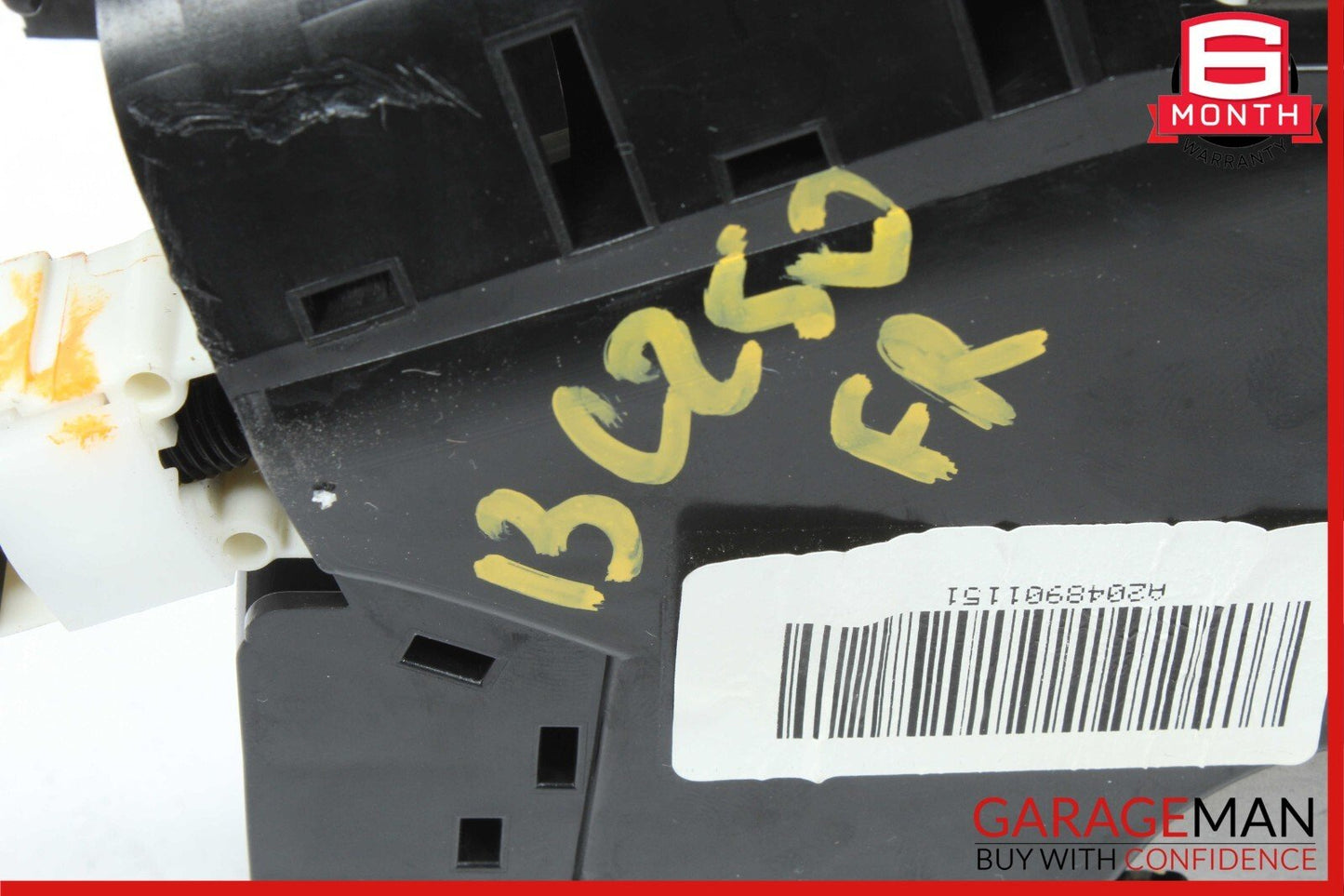 08-14 Mercedes W204 C250 C300 C350 Front Right Door Lock Latch Actuator OEM