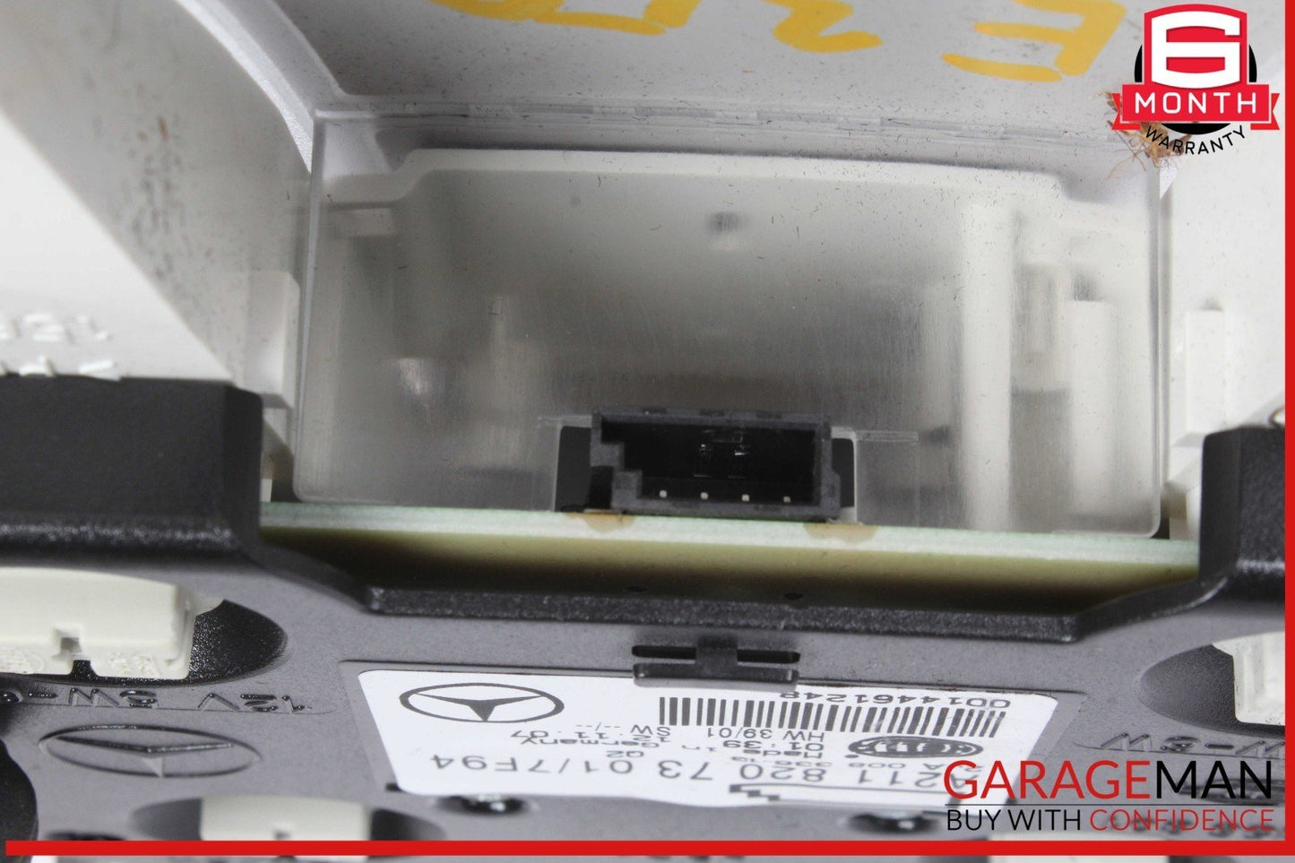 07-09 Mercedes W211 E350 E550 Rear Overhead Dome Light Gray 2118207301 OEM