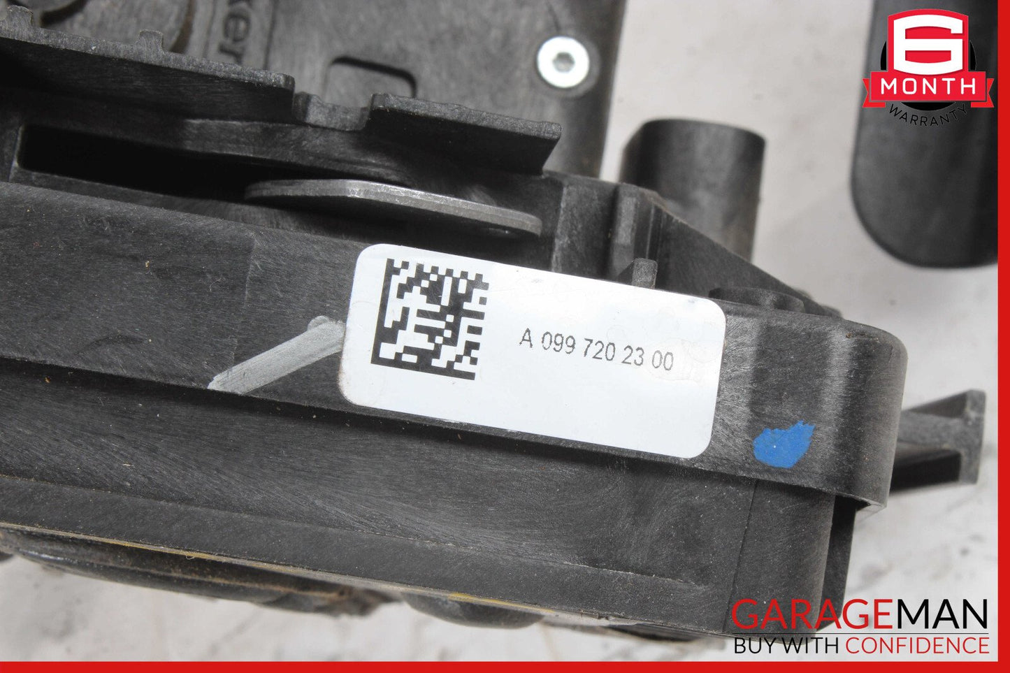 15-20 Mercedes W205 C350e C300 C400 Front Left Side Door Lock Latch Actuator OEM