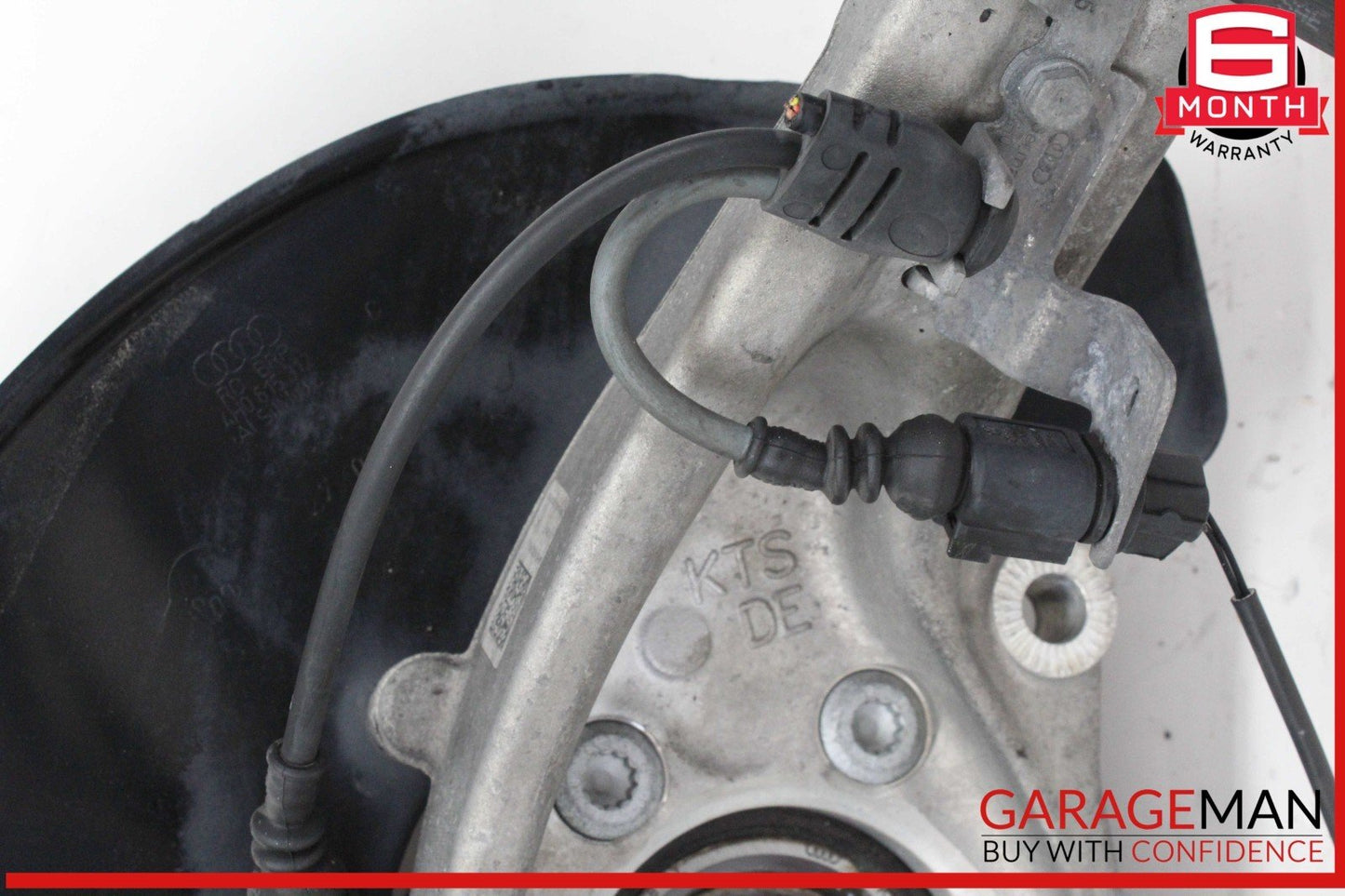 11-18 Audi A8 S8 Front Right Side Spindle Knuckle Wheel Hub 4H0407242L OEM