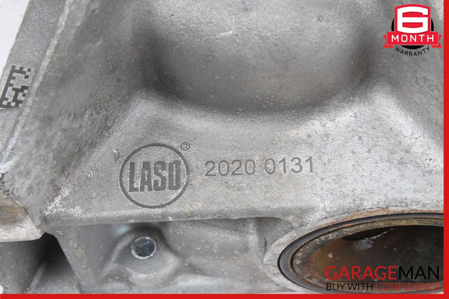 88-93 Mercedes W124 300TE Engine Water Pump OEM