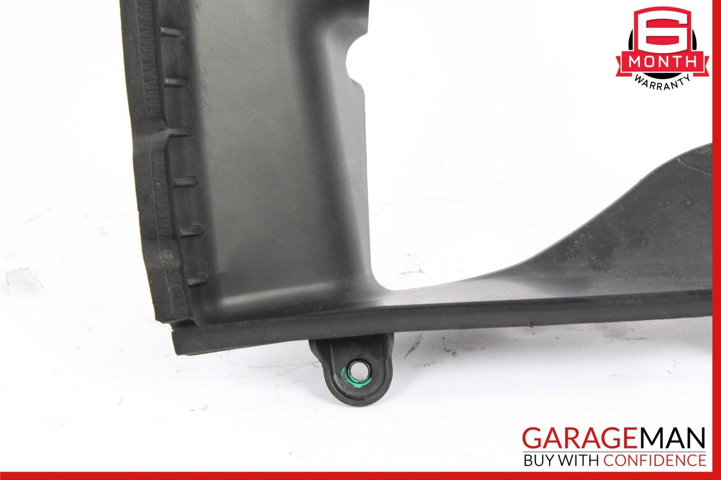 14-17 Maserati Quattroporte Front Left Intercooler Duct Shroud 670002899 OEM