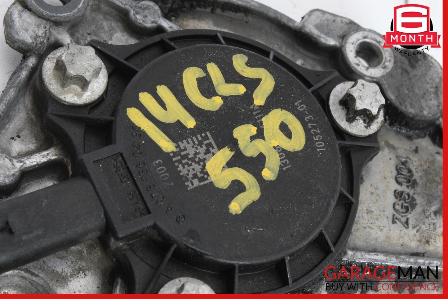 12-18 Mercedes CLS550 E550 Front Left / Right Engine Timing Chain Cover Plate