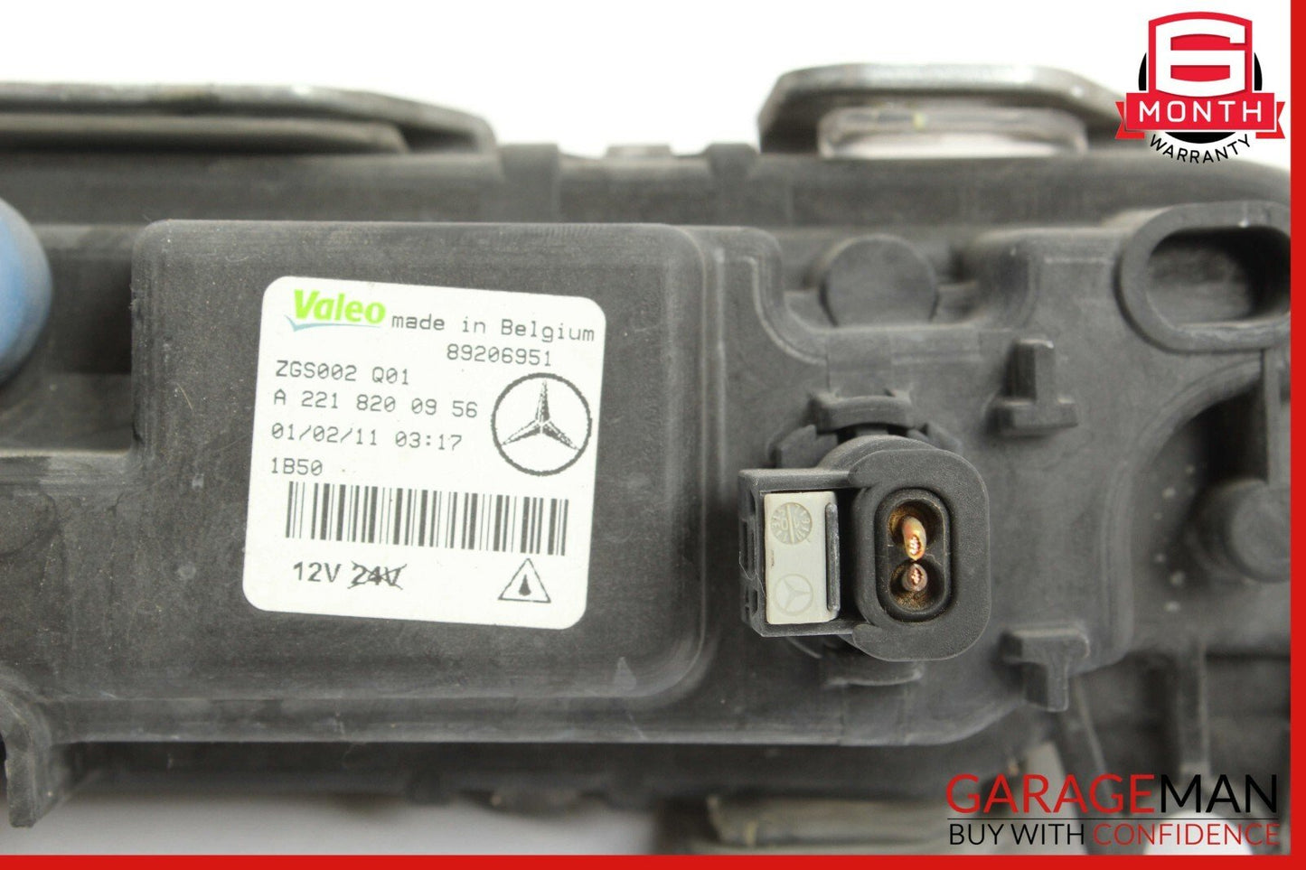 07-13 Mercedes W221 S550 S600 S400 Left Fog Light Base 2218200956 OEM
