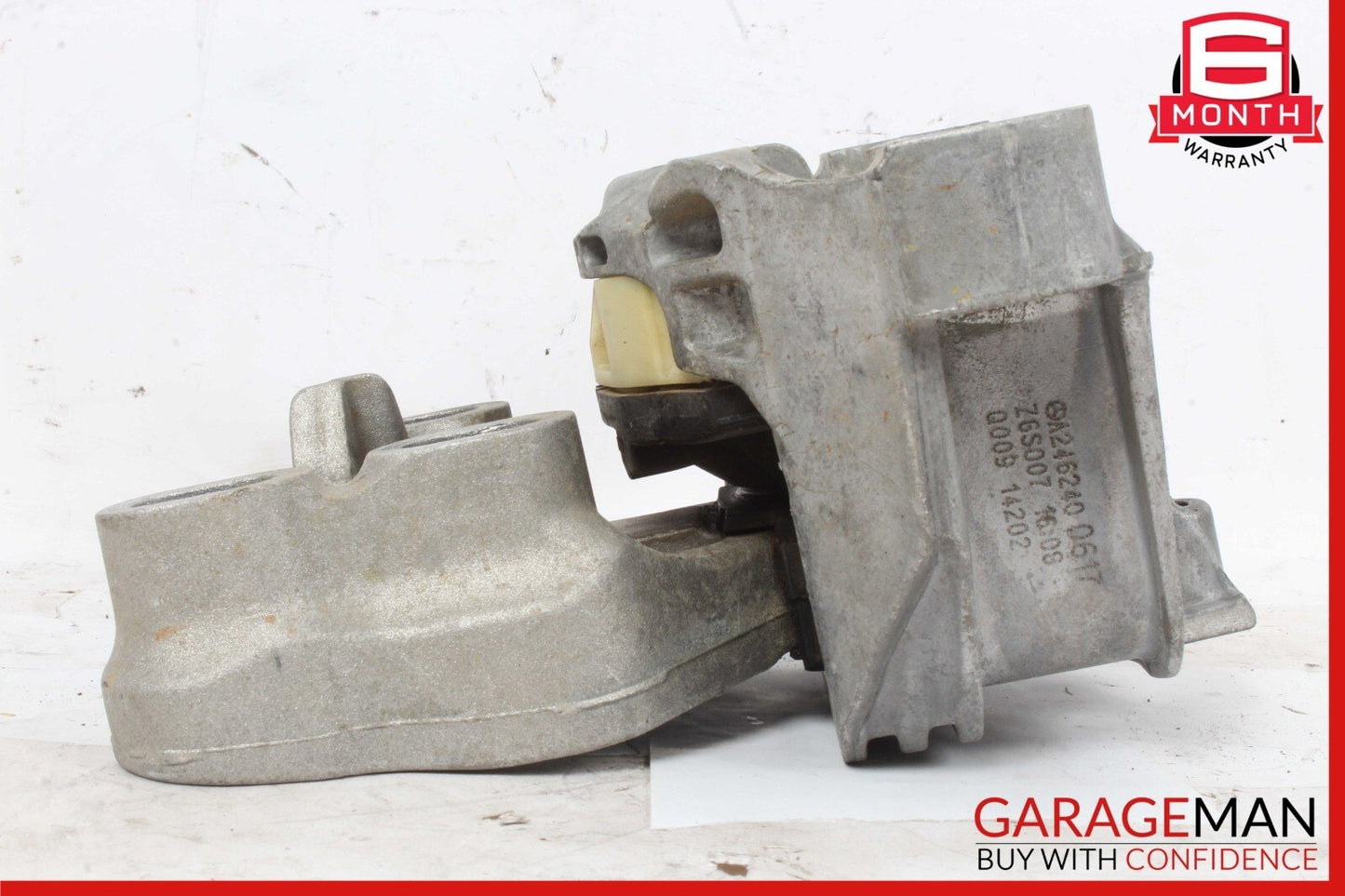 14-18 Mercedes W117 CLA250 2.0L Rear Left Side Transmission Mount Bracket OEM